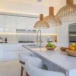Luxurious Waterfront 4 Bedrooms Waterfront Private Jetty Villa Selca (Brac)